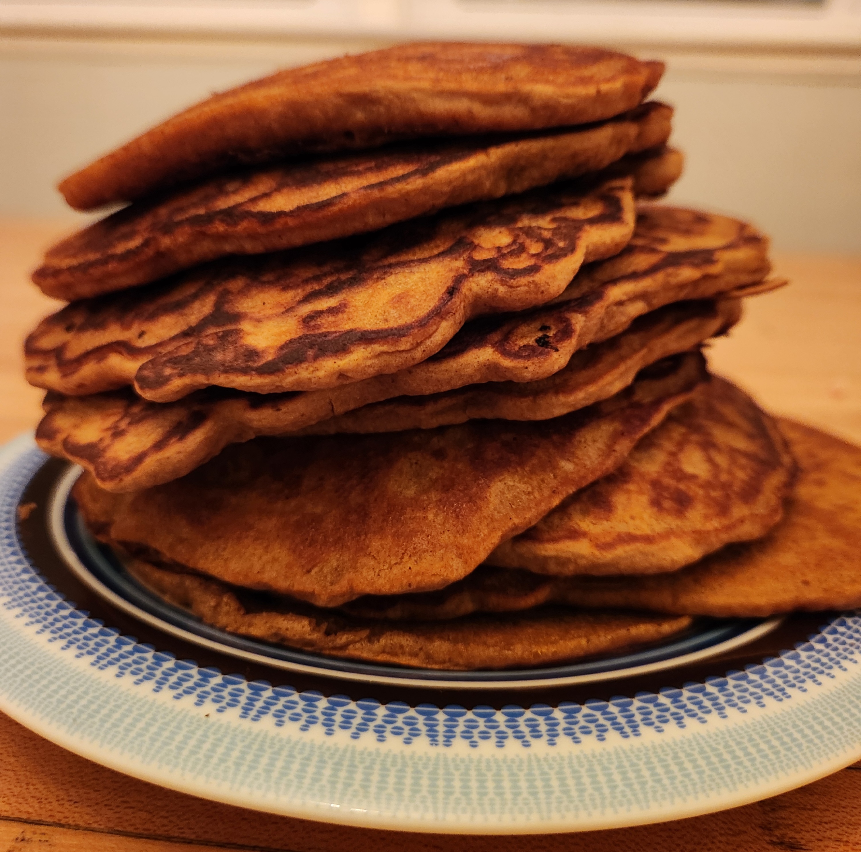 Vegan Gingerbread Pancakes